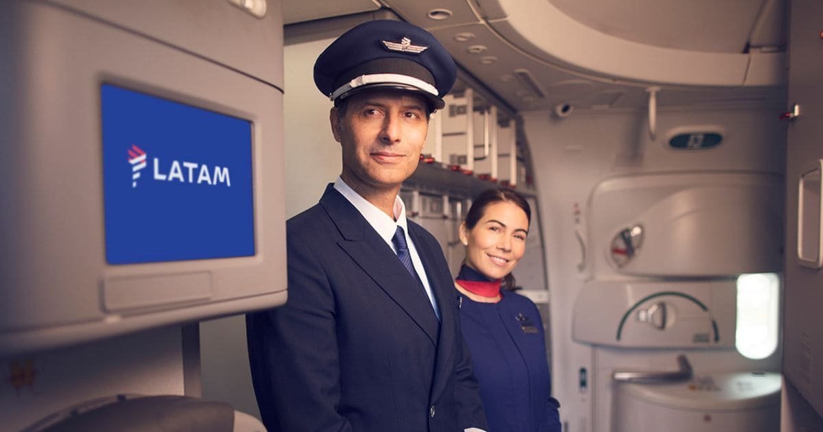 latam servico de bordo