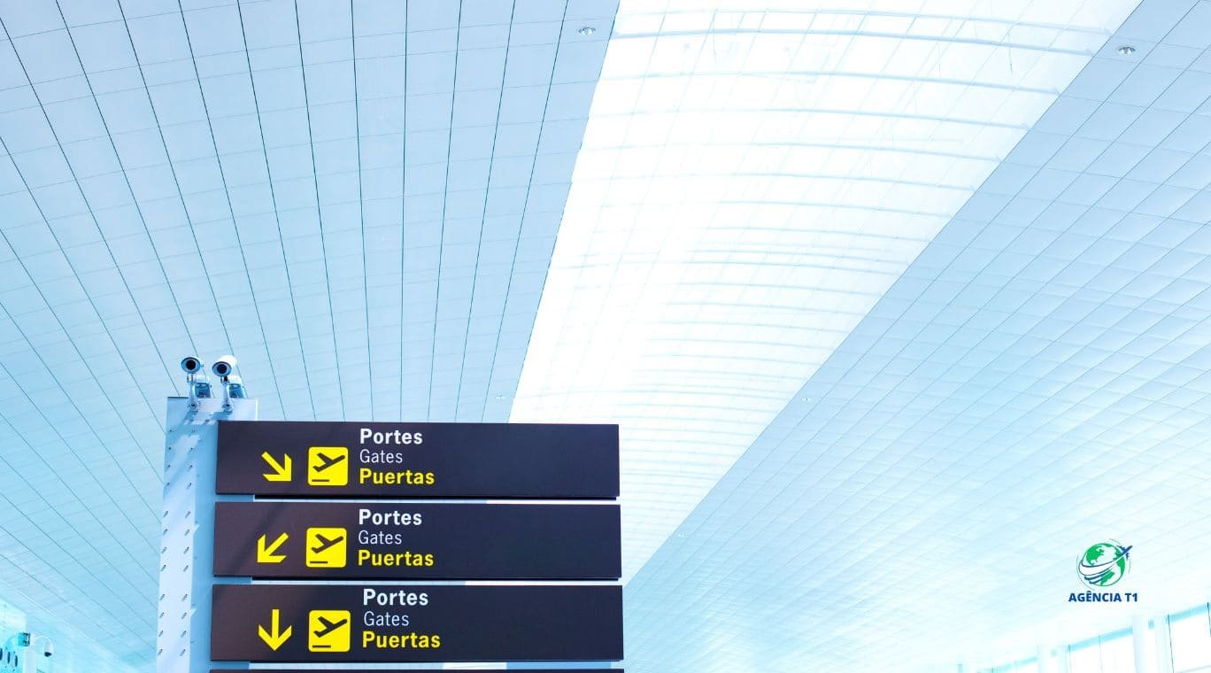 placas informativas aeroporto